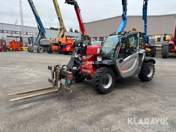 Teleskoplastare Manitou MT 625