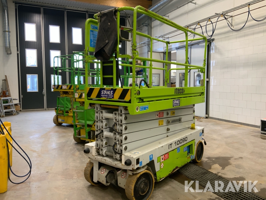 Saxlift Iteco IT 10090