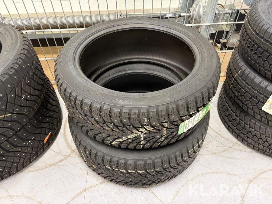 Däck Nokian Hakkapeliitta 9 SUV 255/45R20 2st 