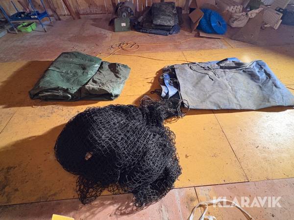 Presenningar och lastsäkringsnät