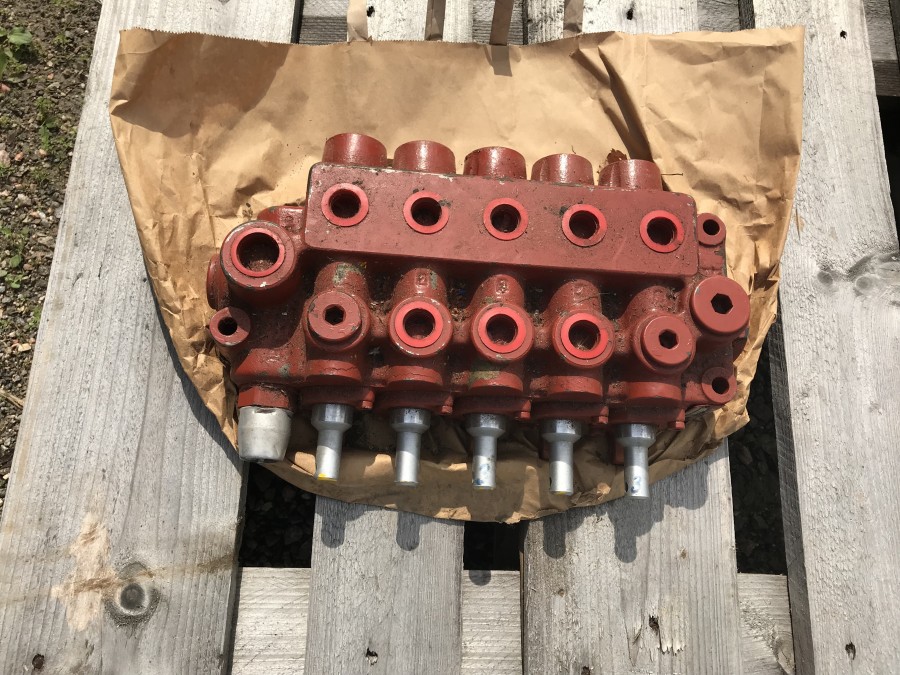 Ventilpaket 5 portar / Hydraulik