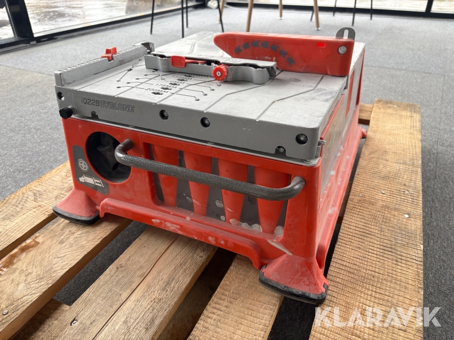 Kakelsåg Power Tools Iq228 cyclone
