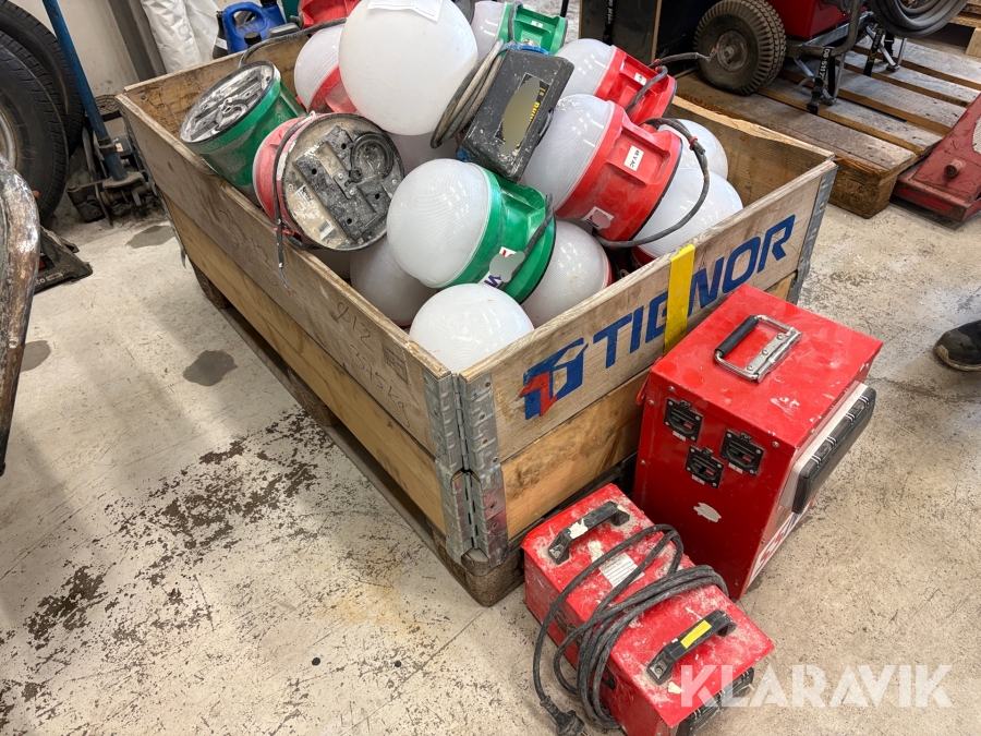 Bygglampor med 2st transformatorer Garo 1st pall