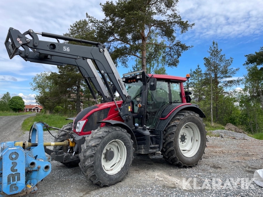 Traktor Valtra N123