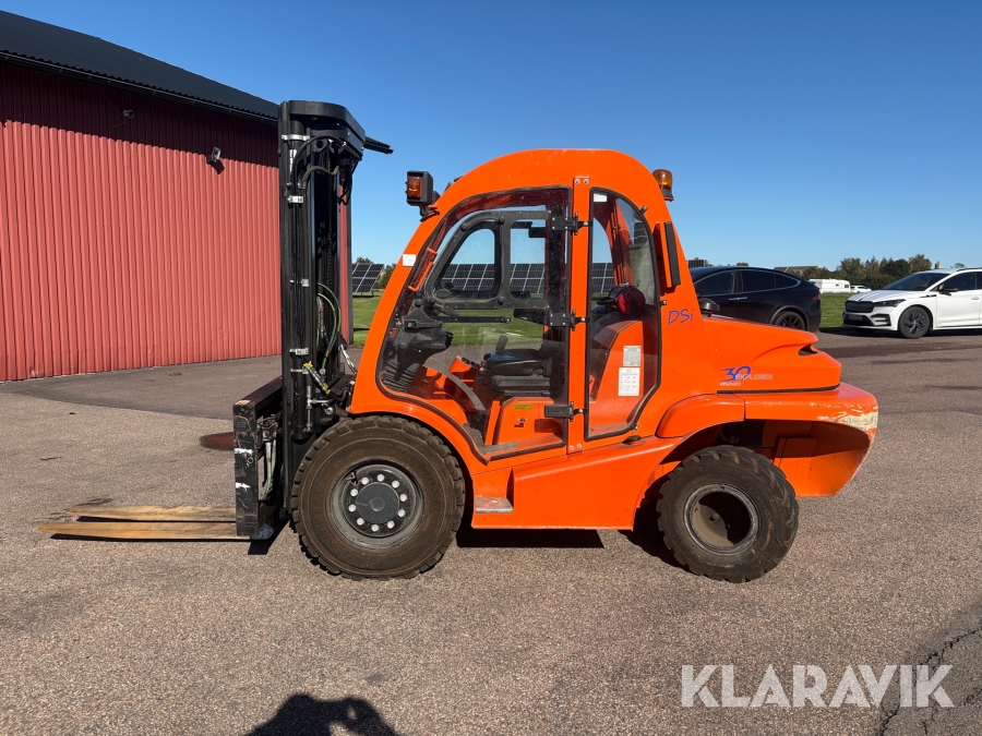 Motviktstruck MastExplorer H30DST 4 WD