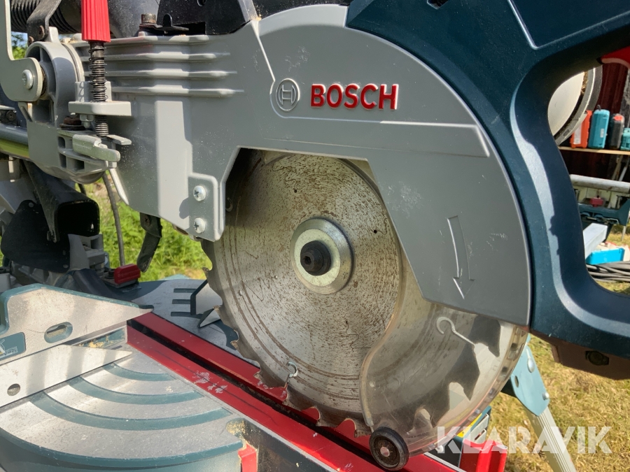 Kap och gersåg Bosch GSM8 SDE med bord GTA 3800