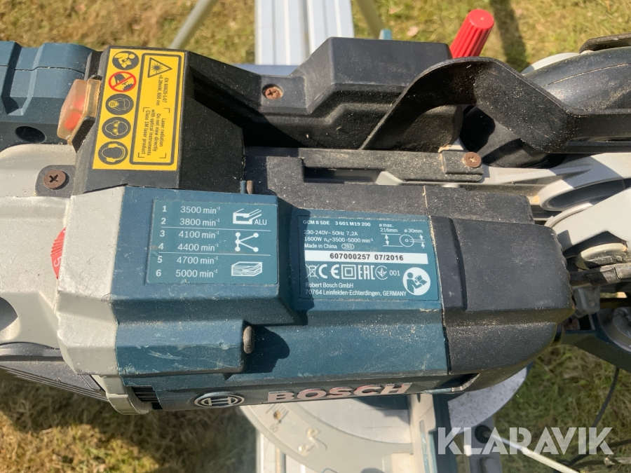 Kap och gersåg Bosch GSM8 SDE med bord GTA 3800