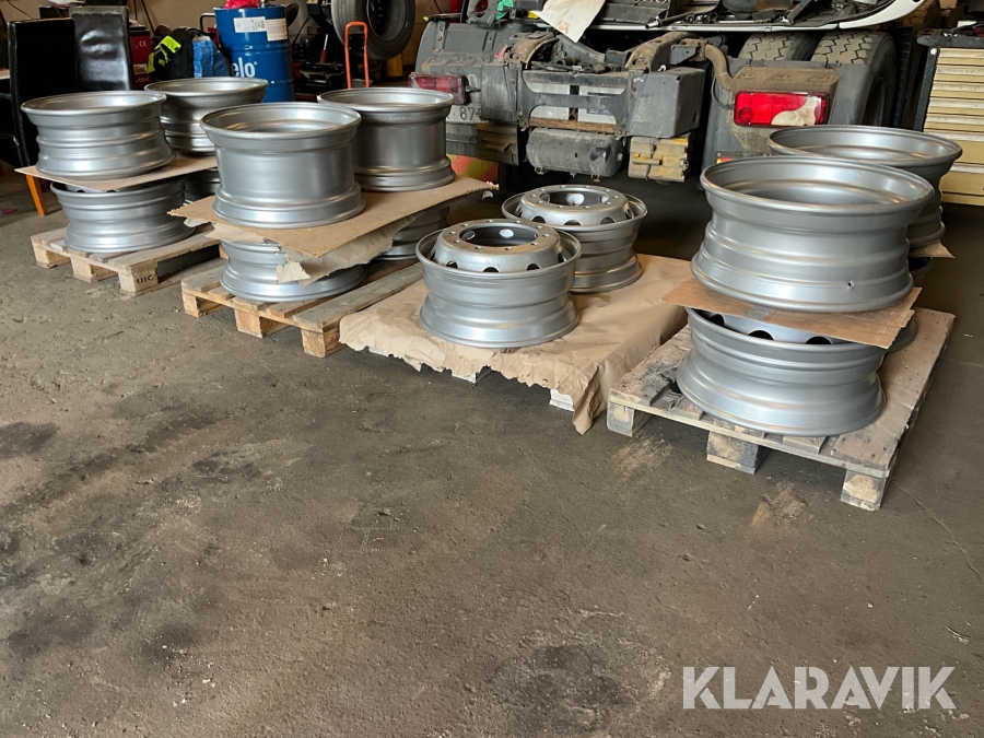 Lastbilsfälgar 14 st, 22,5X9,00 och 22,5X11,75