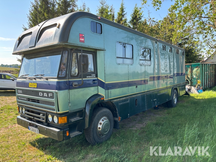 Hästlastbil DAF 2500
