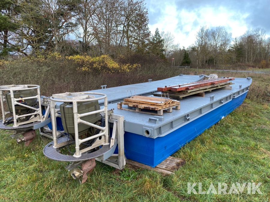 Självgående ponton / arbetsponton   2st 90hk motorer