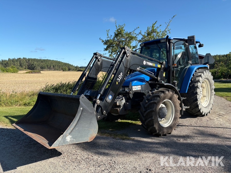 Traktor New Holland TL90 med lastare