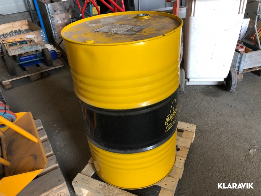 Oljefat med sköljolja 1/2 fat 