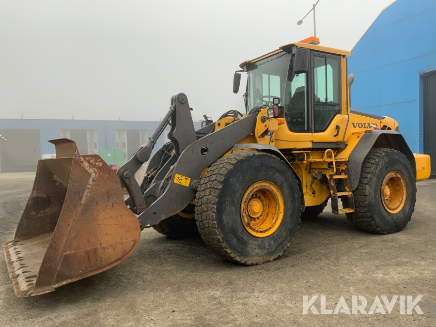 Lastmaskin Volvo L90F + skopa