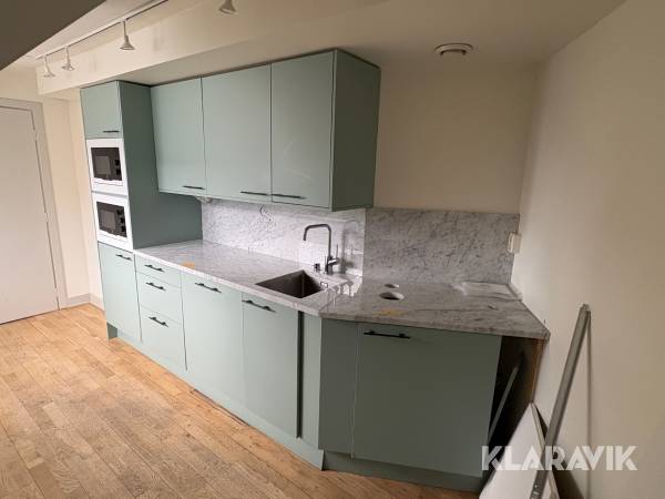 Pentry kyl, diskmaskin och mikro Electrolux