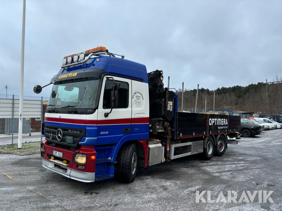 Kranbil Mercedes-Benz Actros 2541
