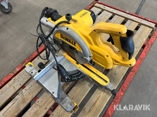 Kap och geringssåg Dewalt DWS 777