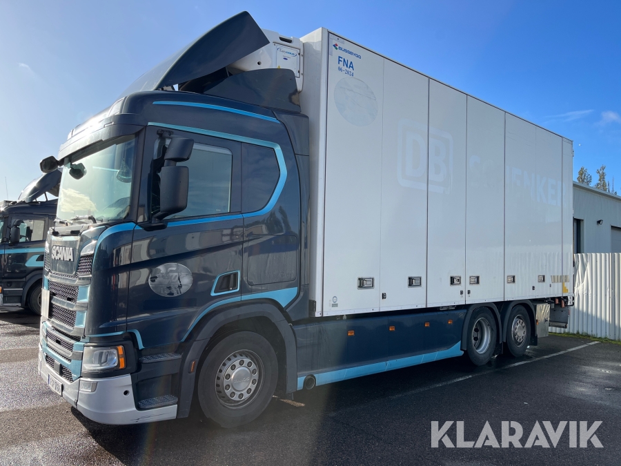 Fjärrbil Scania R500 med kylaggregat och öppningsbar sida