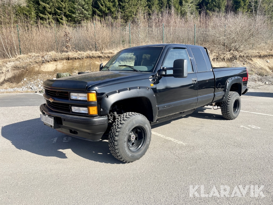Pickup Chevrolet Silverado 1500 4WD 6,5L Diesel