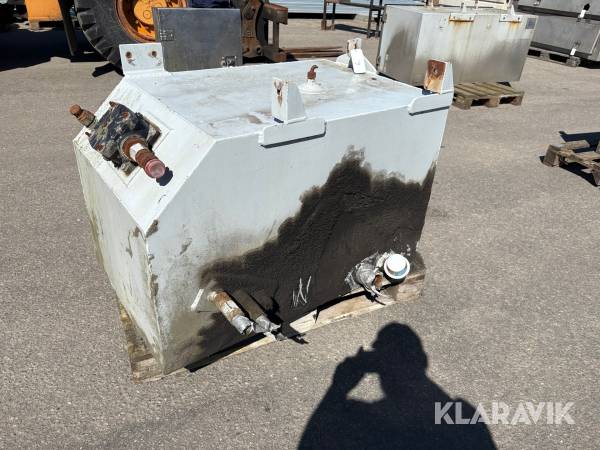 Hydraultank
