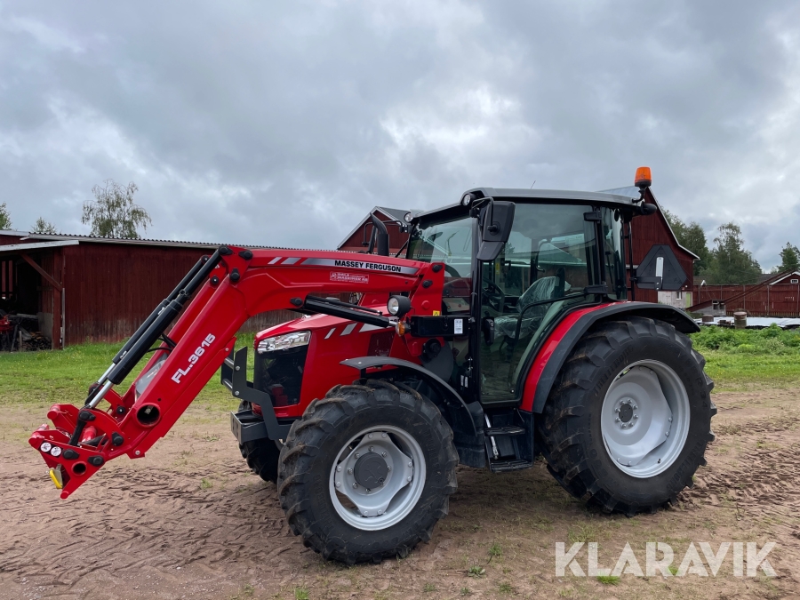 Traktor Massey Ferguson 4708 med lastare
