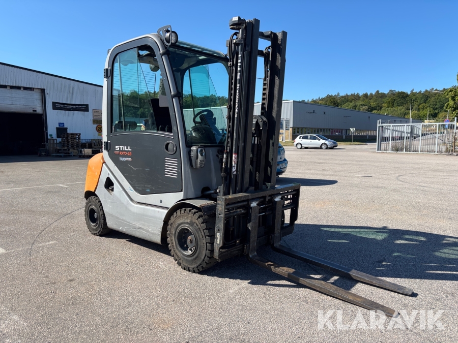Truck Still RX70-25