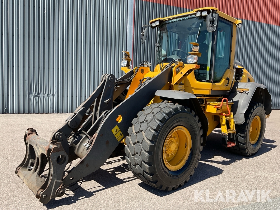 Hjullastare Volvo BM L60H med lång bom