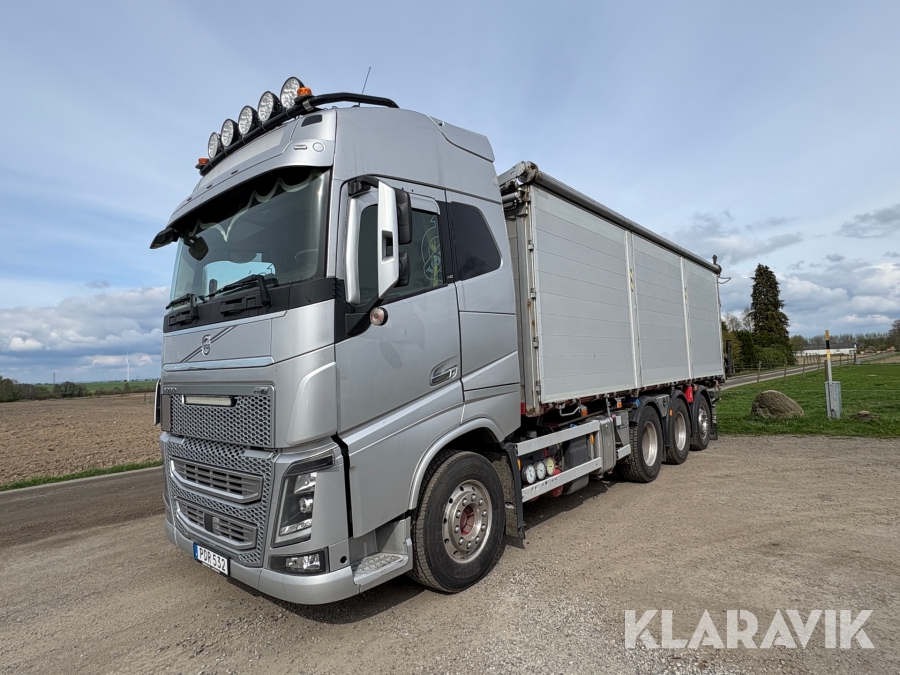 Spannmålsbil Volvo FH16 750 8x4*4 Tridem