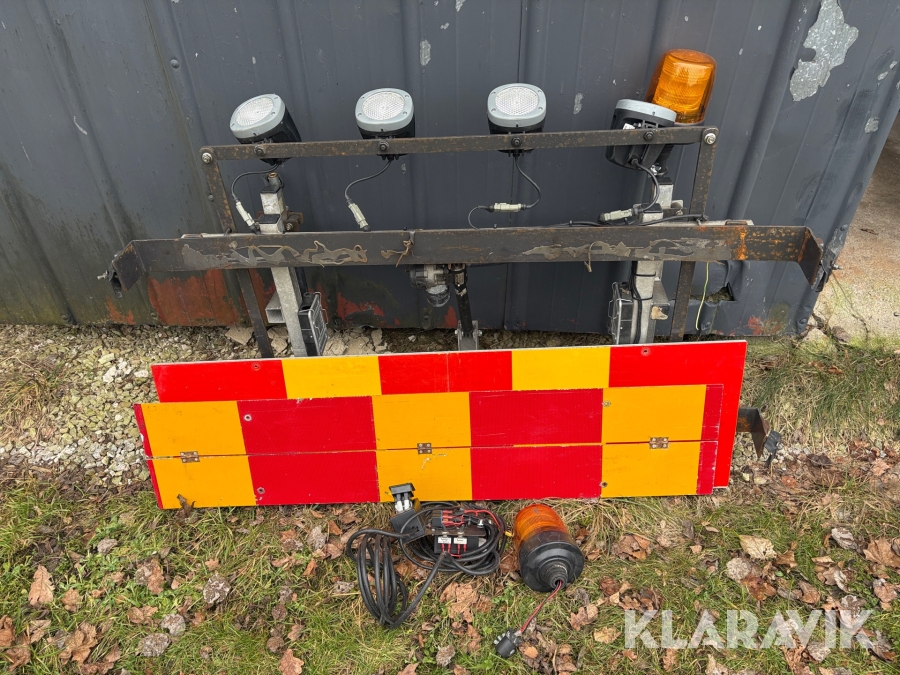 Uppfällbar varningsljusramp till hjullastare 24V