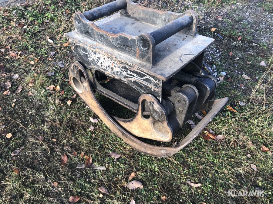 Grip till grävmaskin S60