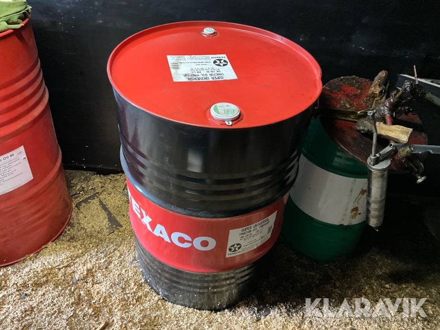 Olja Texaco Super universal tractor oil premium SAE 10W-30 208liter