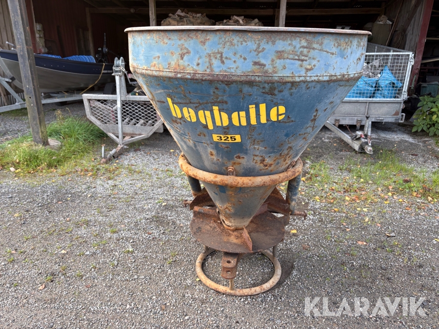Gödningsspridare Bogballe 325