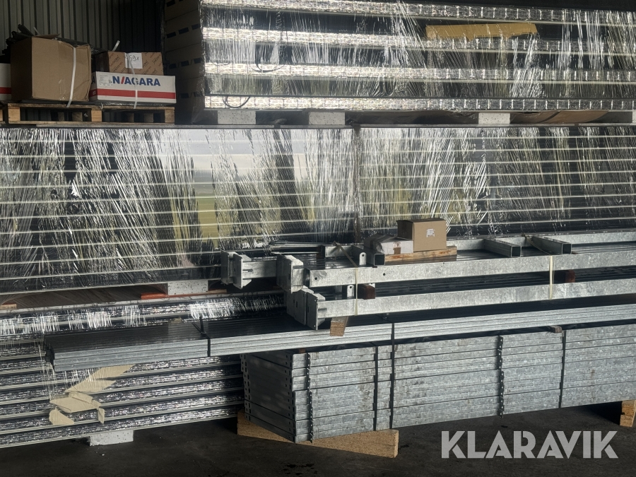 Stålhall isolerad 8x16x4m (Ny)