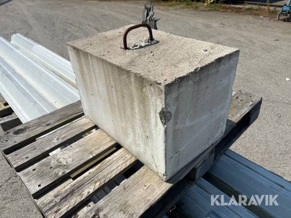 Betongvikt / Motvikt - Med ögla