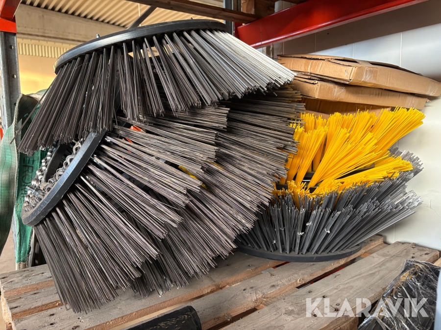 Borstar till konstgräs 8 st