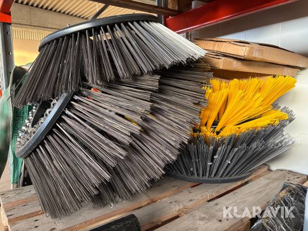 Borstar till konstgräs 8 st