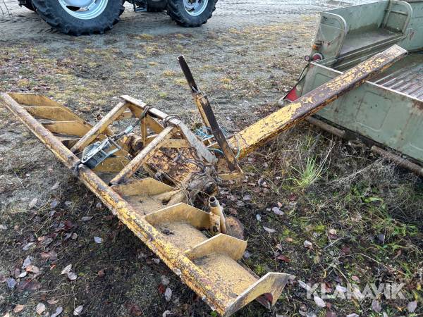 Snöblad till traktor