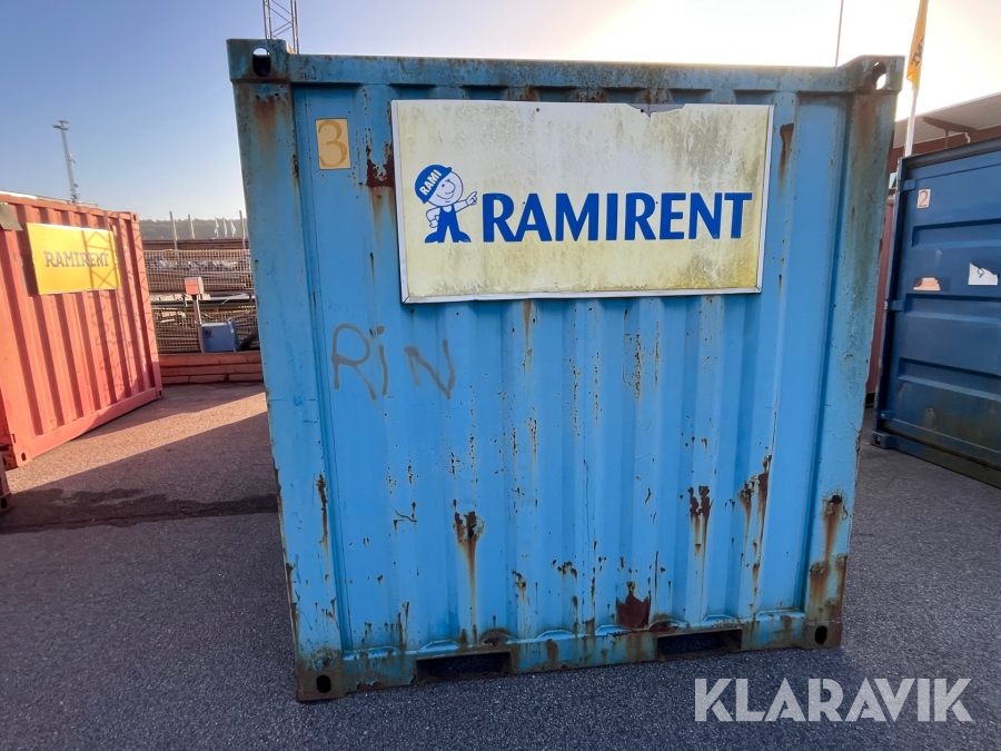 Container 8 fot isolerad