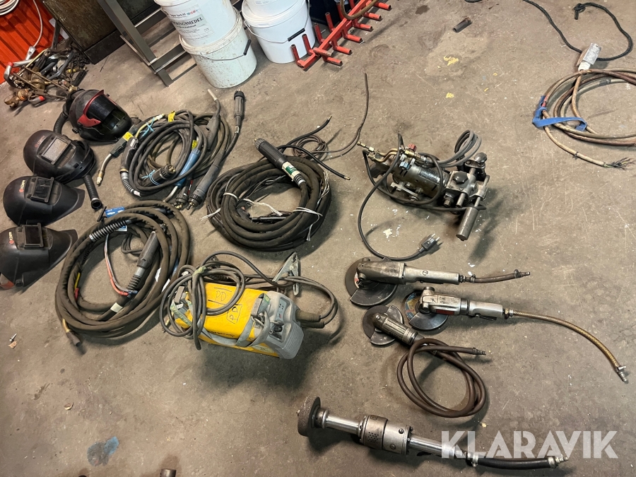 Pinnsvets med tillbehör