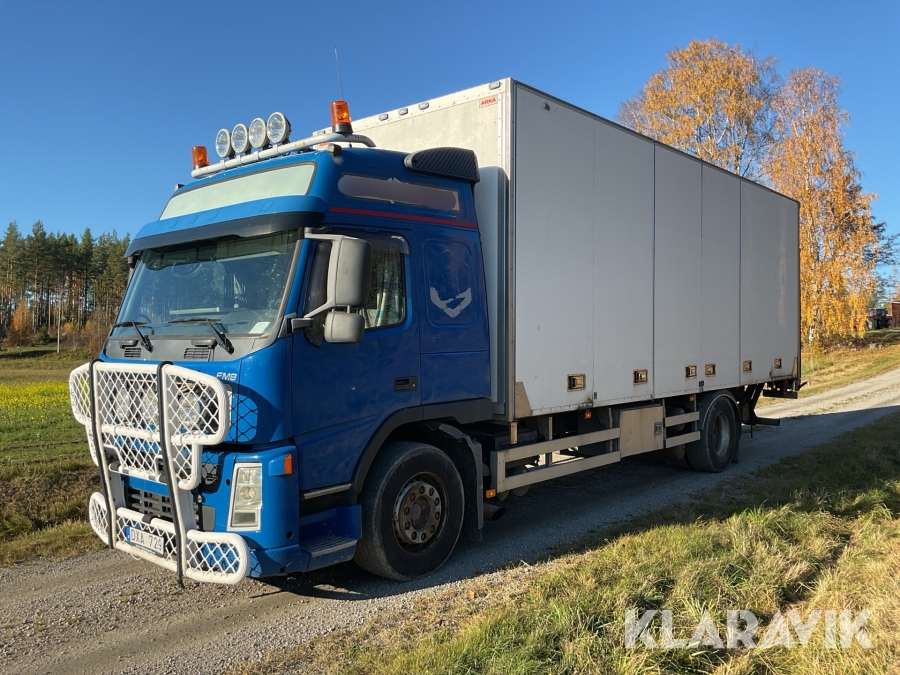 Skåplastbil Volvo FM9