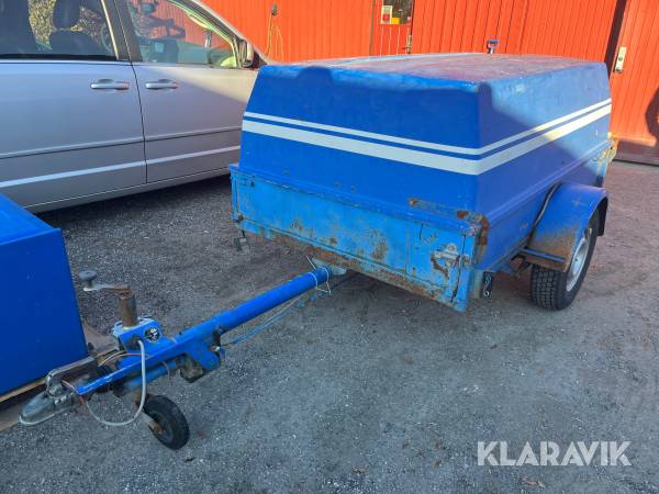 Släpvagn med kåpa Hebytrailer 750 kg