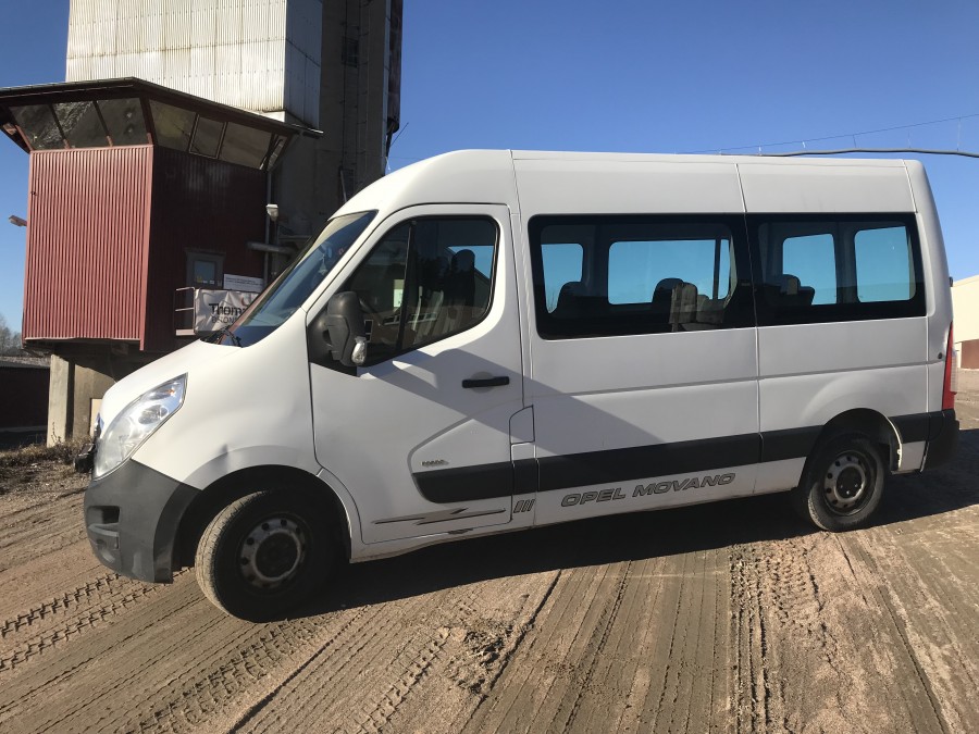 Nybesiktigad Minibuss 8 passagerare