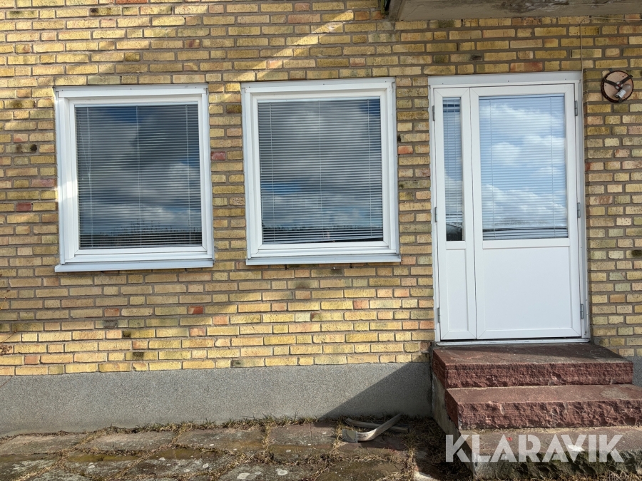 Fönster och dörrar i aluminium 25 fönster 4 balkongdörrar