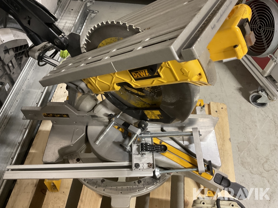 Kap-ger och klyvsåg Dewalt D 27111 305mm
