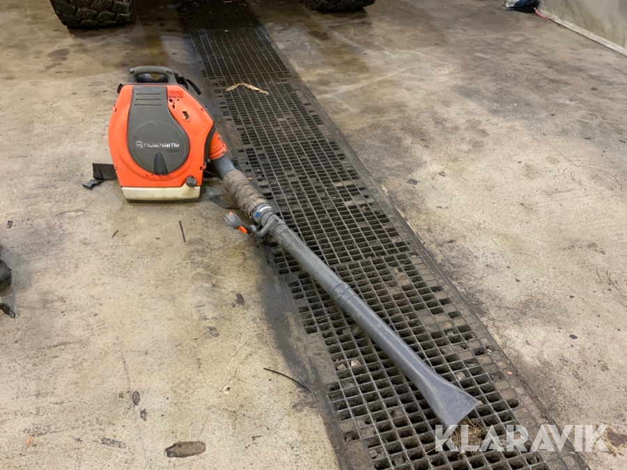 Lövblås Husqvarna 356 BT