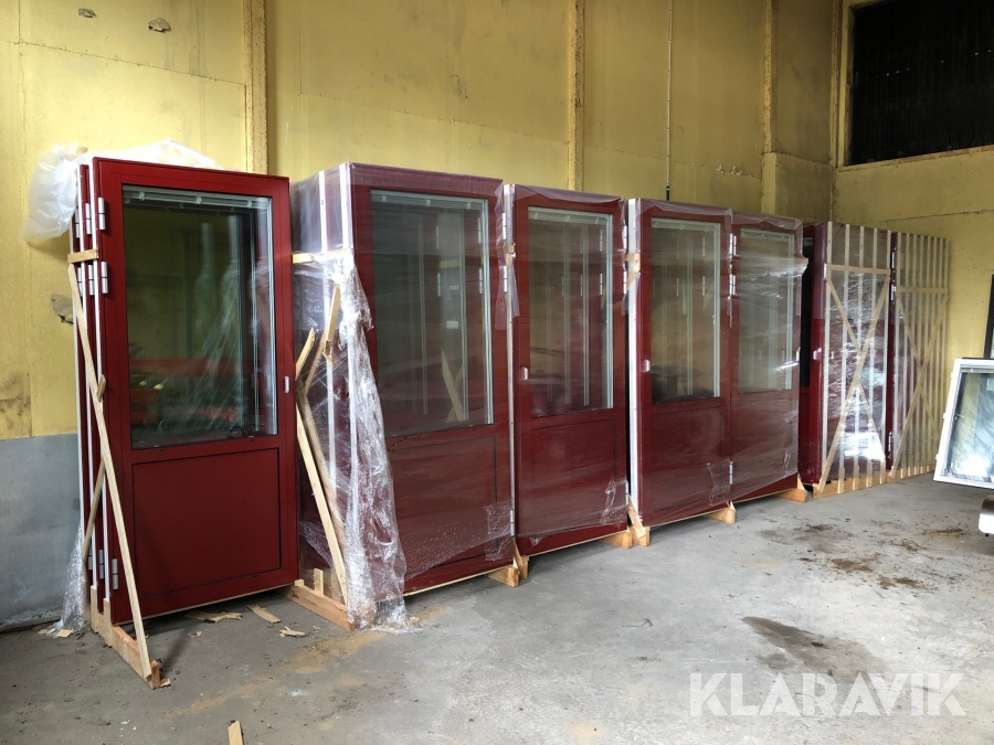 Altandörrar / Balkongdörrar med persienner 30 st