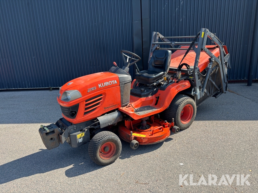 Åkgräsklippare Kubota G26 med hydraulisk uppsamlare