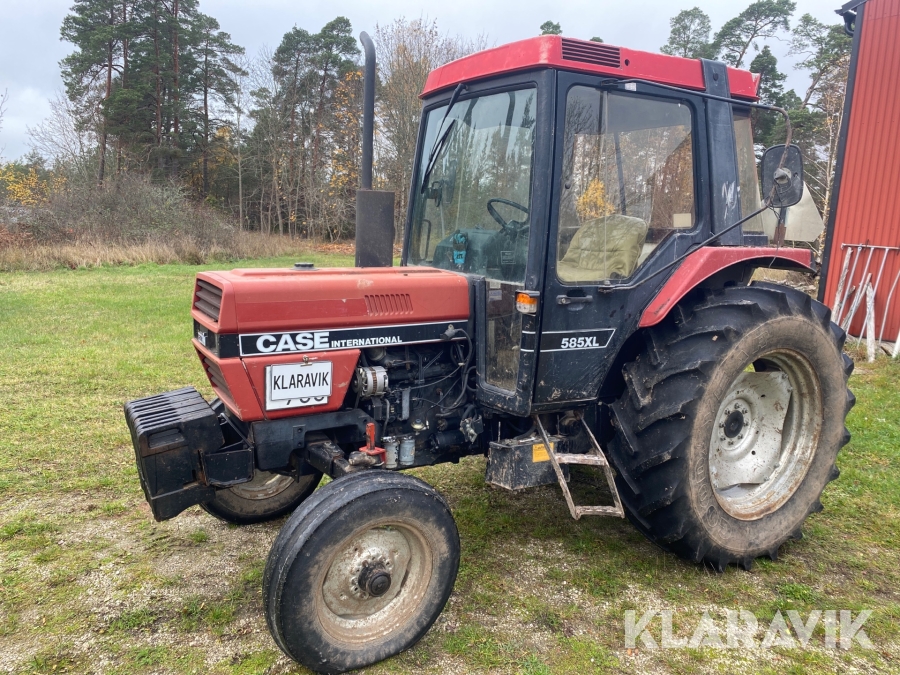 Traktor Case International 585xl