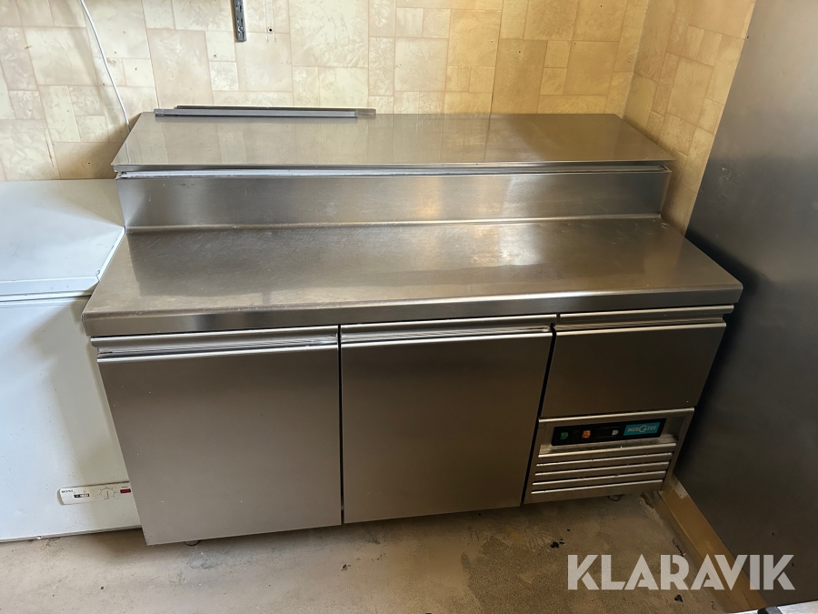 Kylbänk Mercatus med kylränna