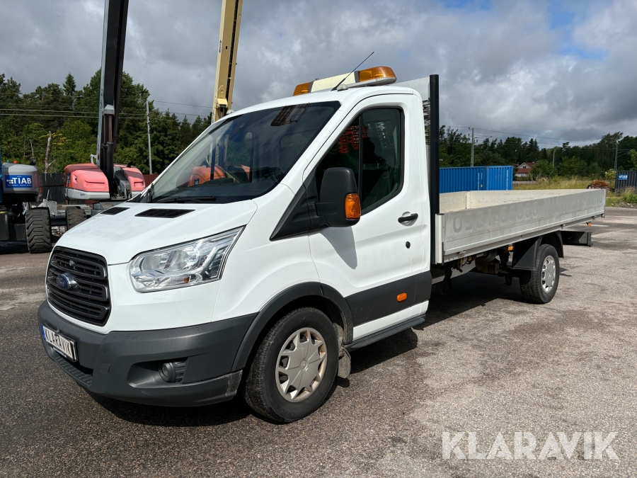 Lätt lastbil med kran Ford Transit