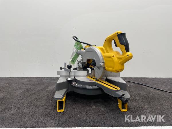 Kap&geringsåg Dewalt DW777